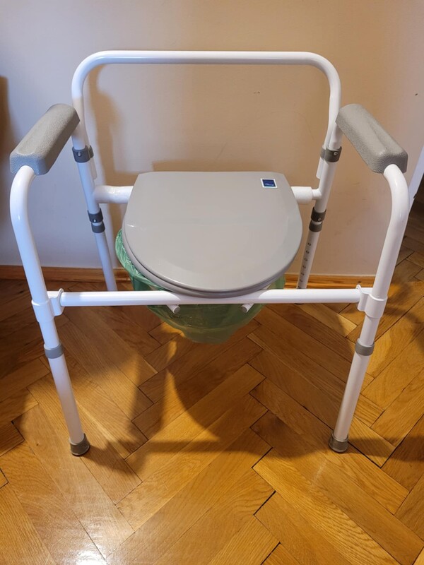 Elbląg Sprzedam zestaw sprzętów rehabilitacyjnych, pomocniczych, przeznaczonych dla osób starszych. Są one w bardzo