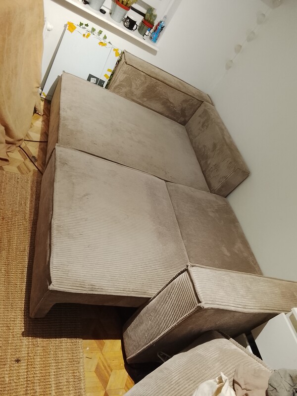 Elbląg Rozkładany narożnik z funkcją spania - prawy lub lewy - bez skręcania. Praktycznie nieużywany. Stał długo