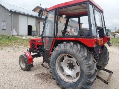 Elbląg Sprzedam ciągnik zetor 5718,rok 1982,sprawny, zarejestrowany, z tyłu nowe opony 16.9x28,wspomaganie kierownicy,