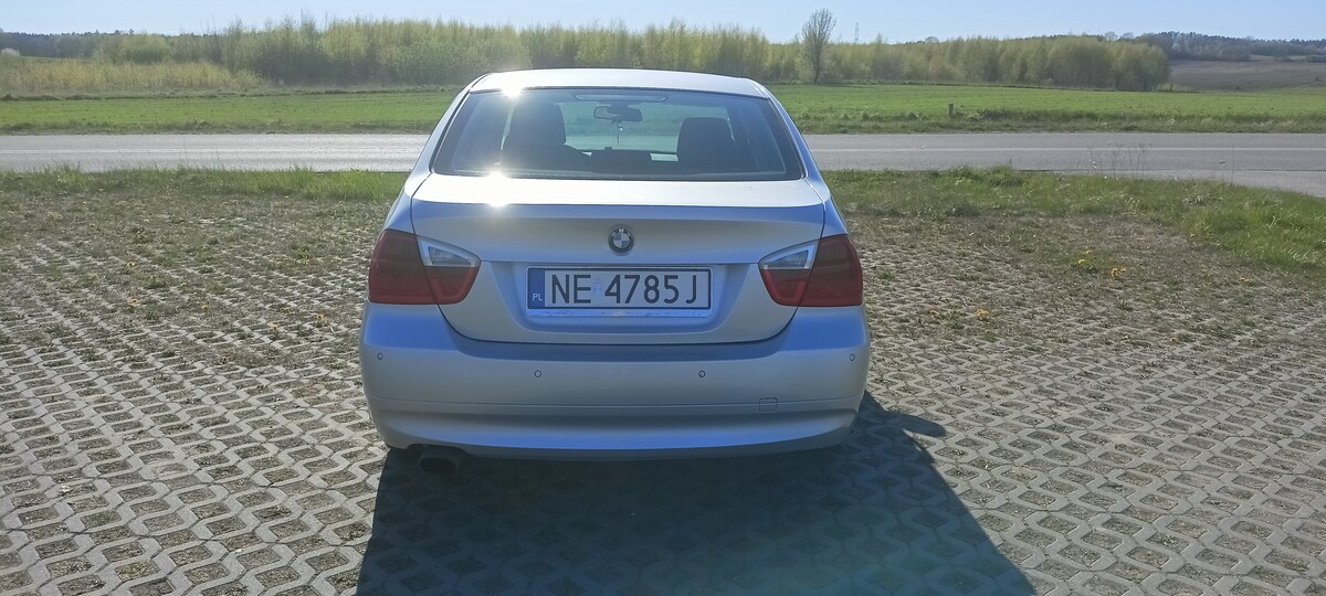 Elbląg BMW E90 318I 2,0 benzyna