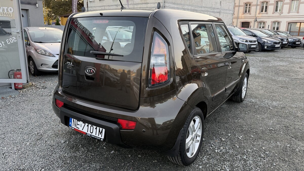 Elbląg Auto Leew LEWANDOWSKI Kupujemy i Sprzedajemy tylko dobre auta Za auta z Polskiego Salonu Płacimy Najwięcej KIA