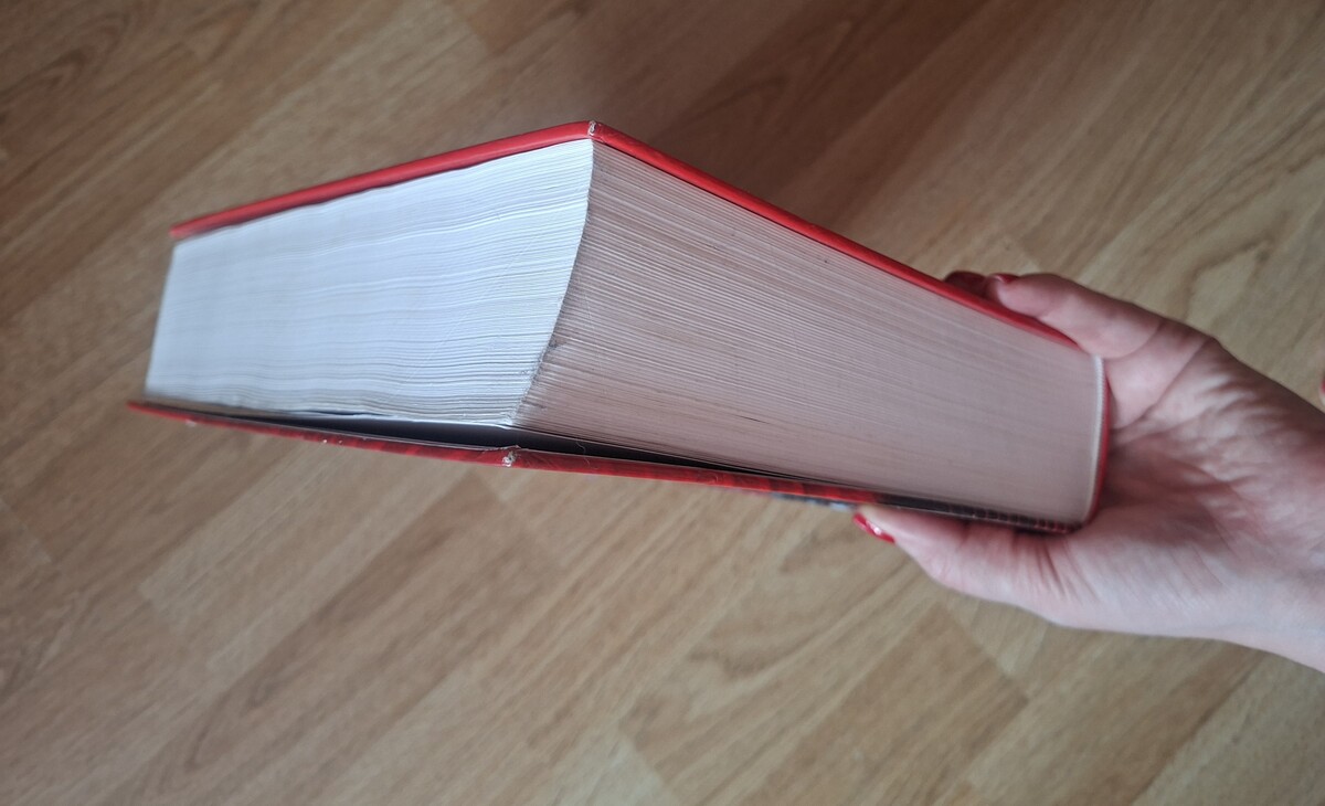 Elbląg Marketing europejski podręcznik. 
Używany, syn płacił za niego 160 zl
Przydatny na wydziałach ekonomii i