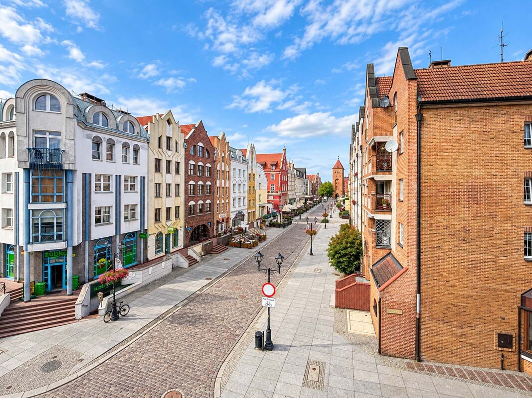 Elbląg DE FACTO NIERUCHOMOŚCITWÓJ ZAUFANY PARTNER! NOWOŚĆ! LOKAL UŻYTKOWY NA UL. STARY RYNEK W ELBLĄGU 89,1M2 - II
