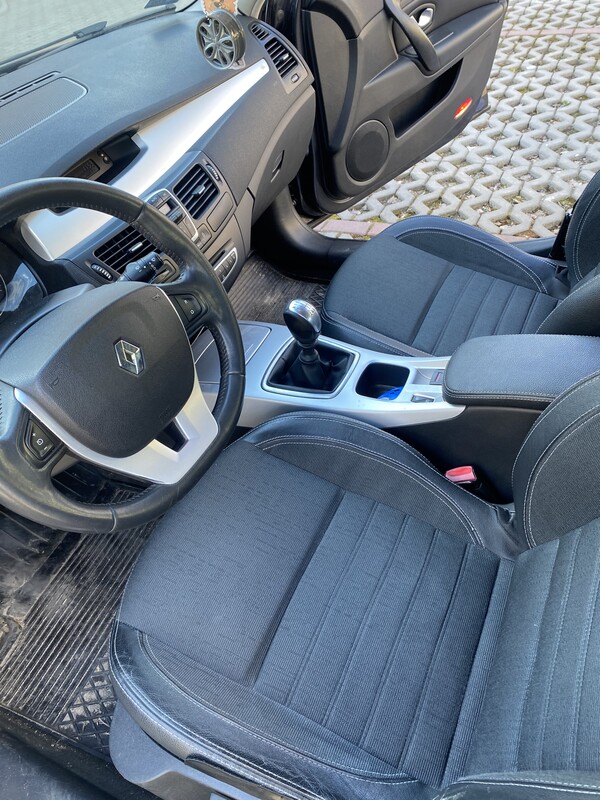 Elbląg Sprzedam renault lagunę 3 z 2007 roku z silnikiem 2.0 dci 150km, autko 11 lat w jednych rękach, przebieg tylko