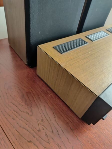 Elbląg Sprzedam sprzęt z lat 70-80 PRL antyk: - Unitra Diora Amplituner Stereo DSS 201 AMATOR 2 z kolumnami (orginał )