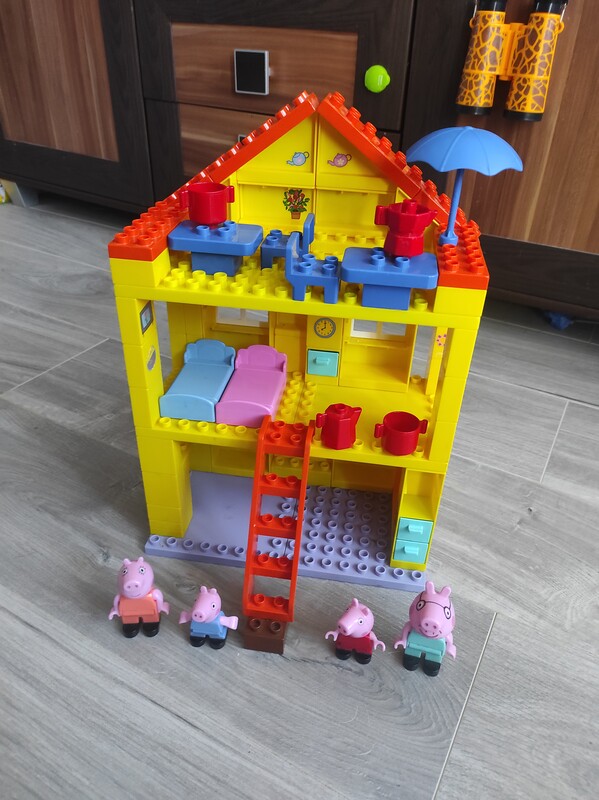 Elbląg Sprzedam domek Peppy z ogrodem stan bdb polecam