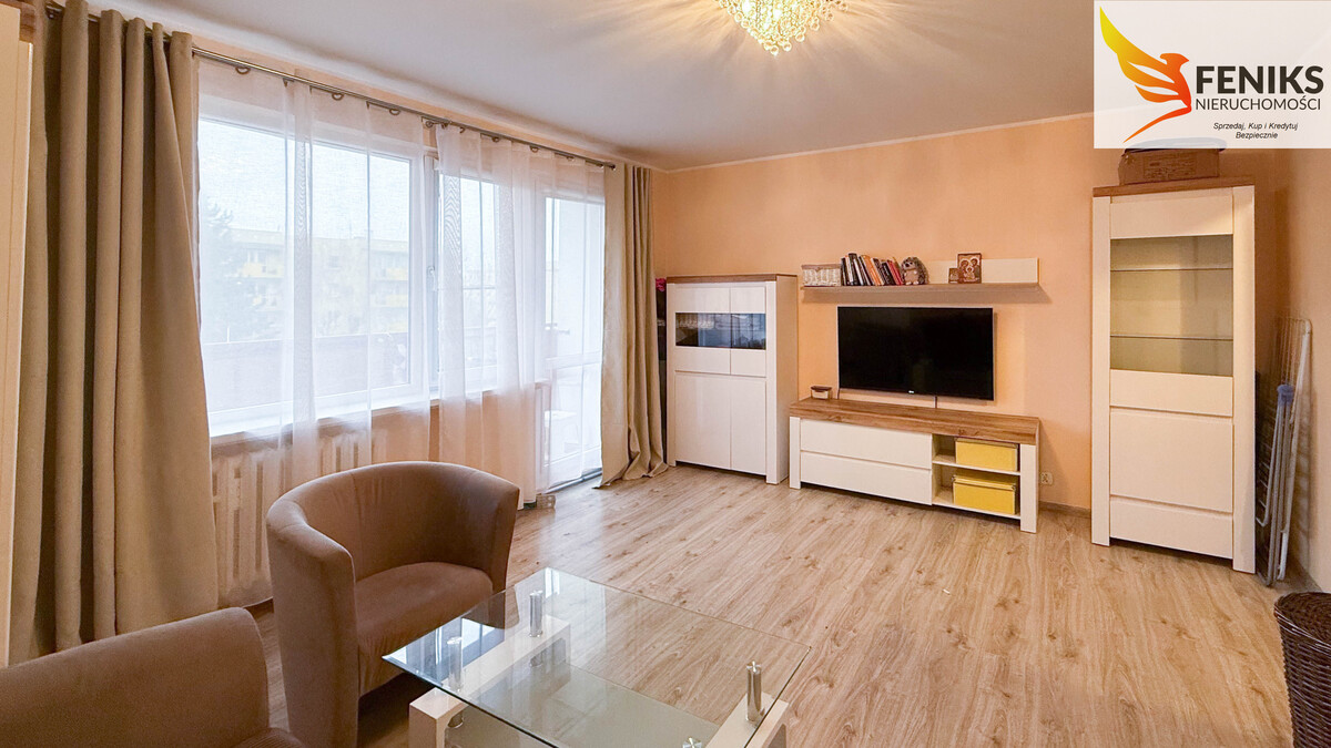 Elbląg FENIKS NIERUCHOMOŚCIPOLECA:KAWALERKA Z LOGGIĄ UL. TUWIMACENA 265.000 ZŁ POWIERZCHNIA 34 M2 3