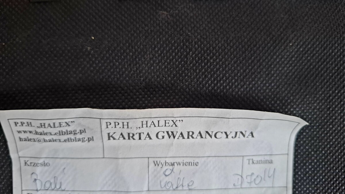 Elbląg Sprzedam cztery krzesła firmy Halex, stan idealny, ,jak nowe, w domu nie palone. Cena 500 zł za komplet
