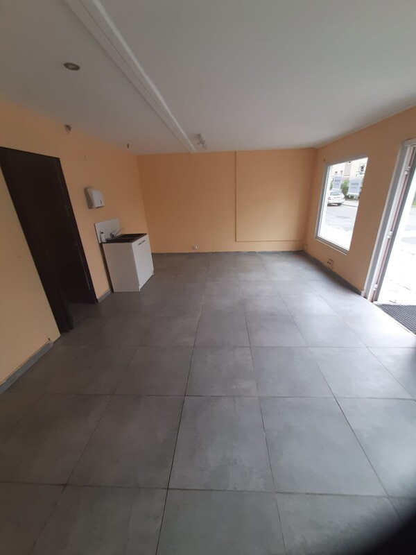 Elbląg Wolnostojący budynek parterowy o pow.40m2 na działalność handlowo-usługową.