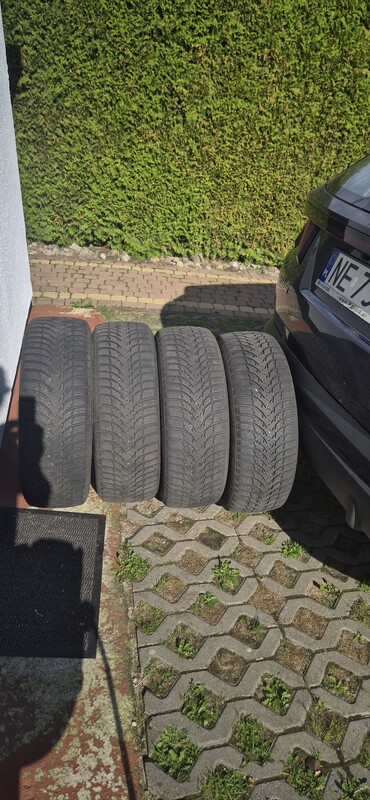 Elbląg Mam do sprzedania 4 opony zimowe używane. Myślę że jeszcze dwa sezony mogą posłużyć. Później mogą być używane