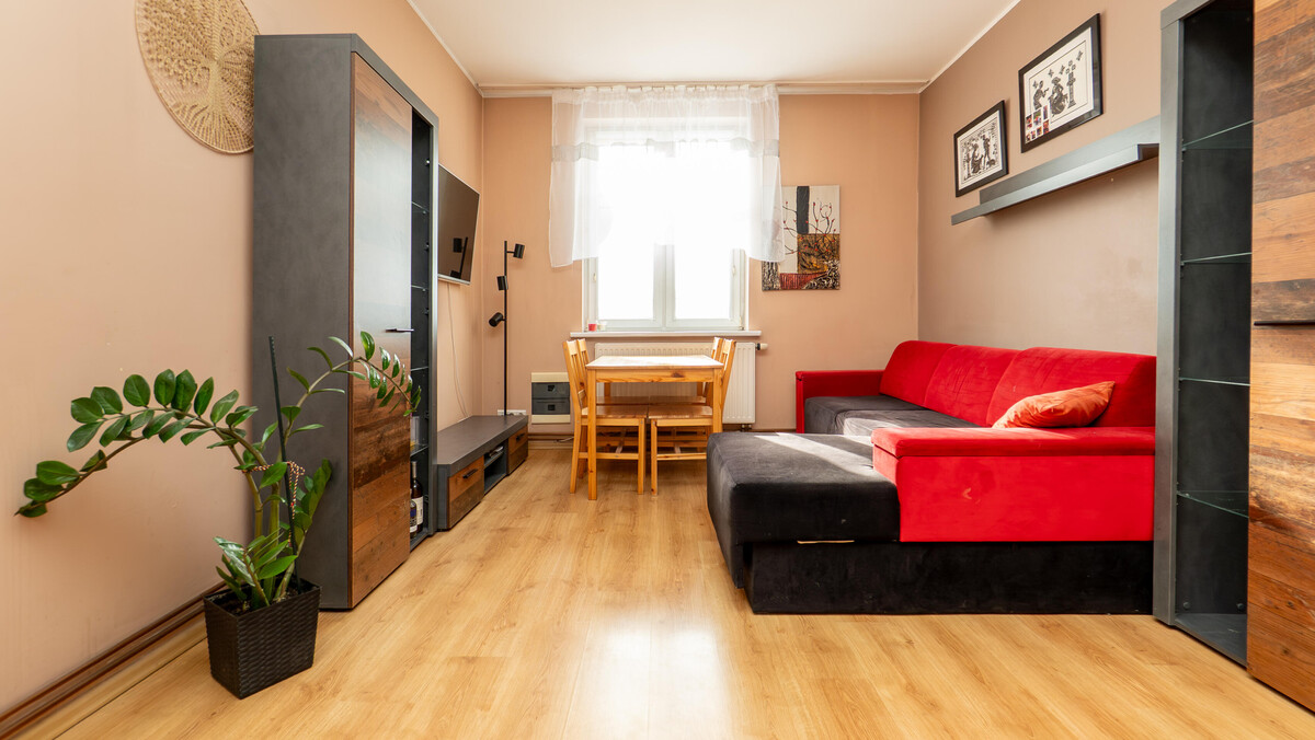 Elbląg TO MY SPRZEDAJEMYNIERUCHOMOŚCI W TYM MIEŚCIEBIURO NIERUCHOMOŚCIAMERICAN HOMEFOR SALE - 3 POKOJE -