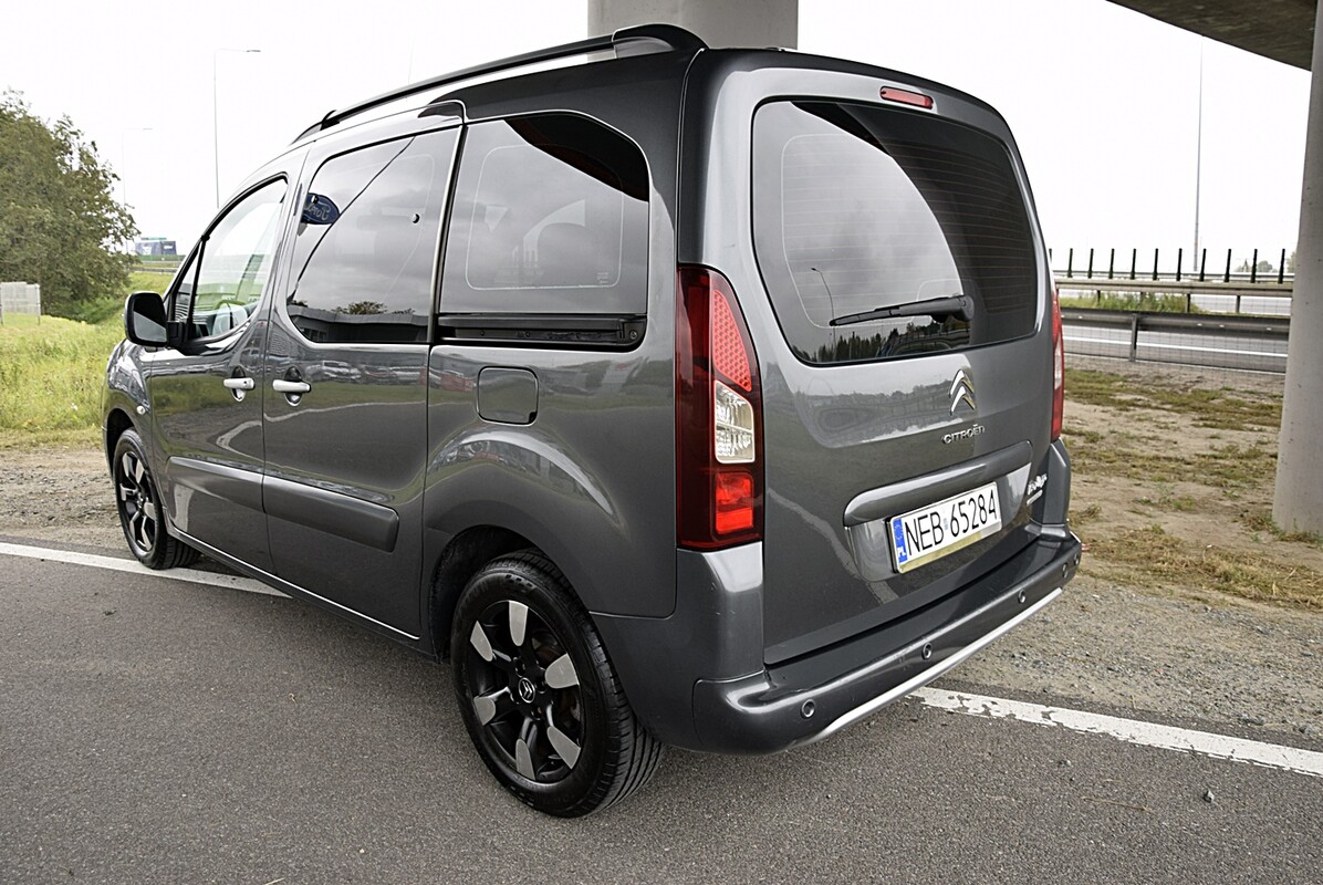 Elbląg Citroen Berlingo 1.6 Diesel, 2014 rok. Przestronne wnętrze. Zamiana. Auto w wersji osobowej – bardzo