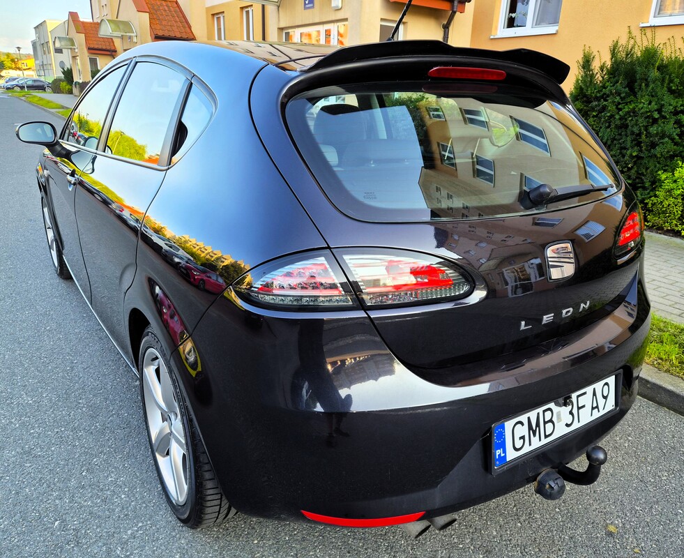 Elbląg Seat Leon 2008Rok 1,9TDI 110KM Duże Dotykowe Radio Kamera Hak Klima Tuba Elektryczne Szyby i Lusterka Abs Duże