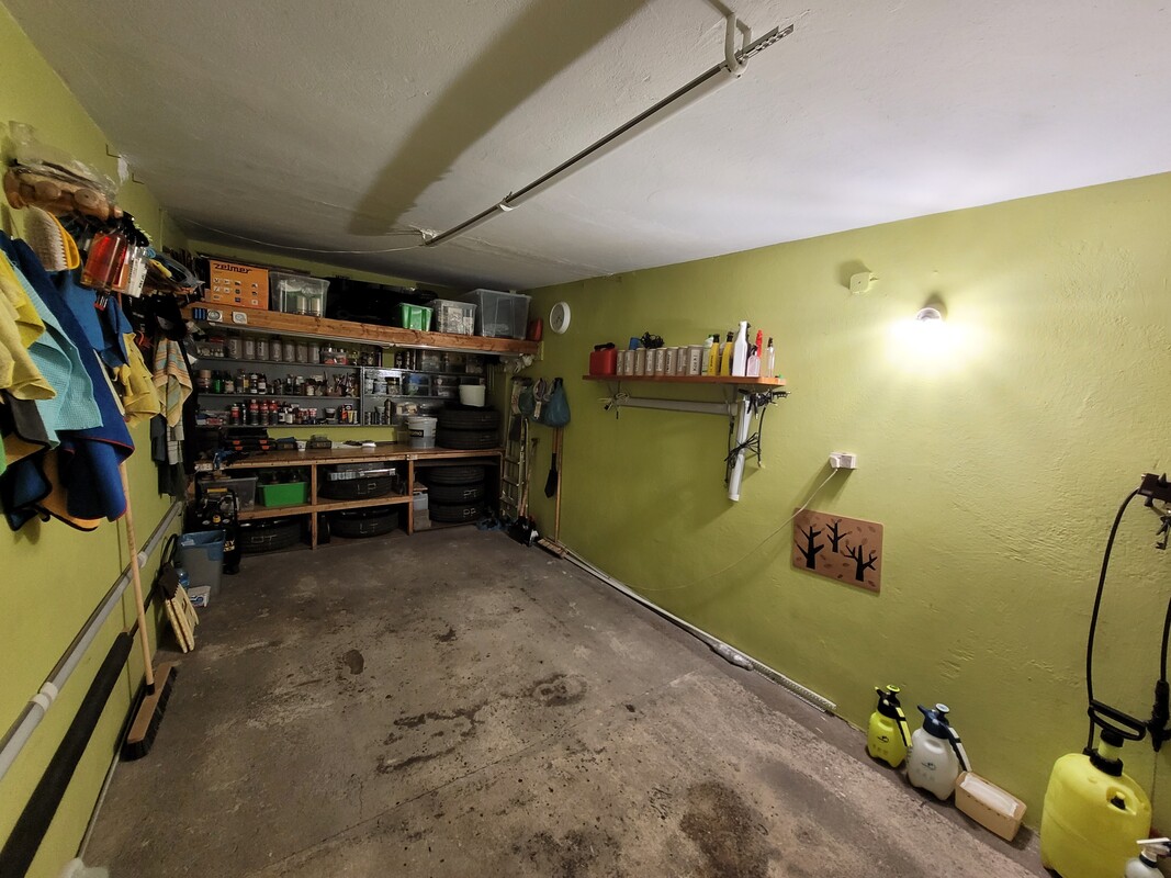 Elbląg Sprzedam garaż murowany – Elbląg, ul. Krakusa Na sprzedaż murowany, piętrowy garaż zlokalizowany w