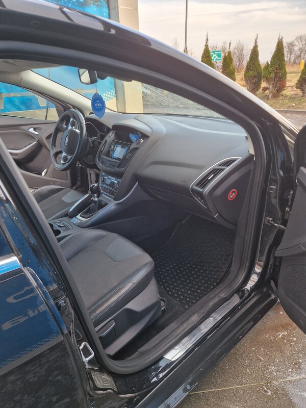 Elbląg Sprzedam Ford Focus 2012 1.6 diesel.
Stan bardzo dobry. Czarny.