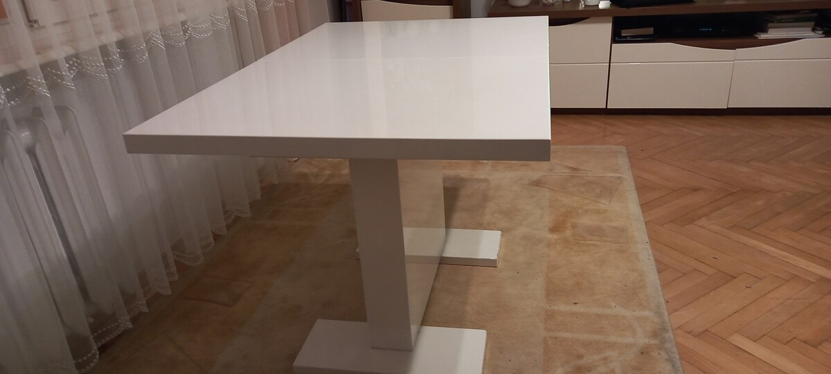 Elbląg Sprzedam stół rozkładany.