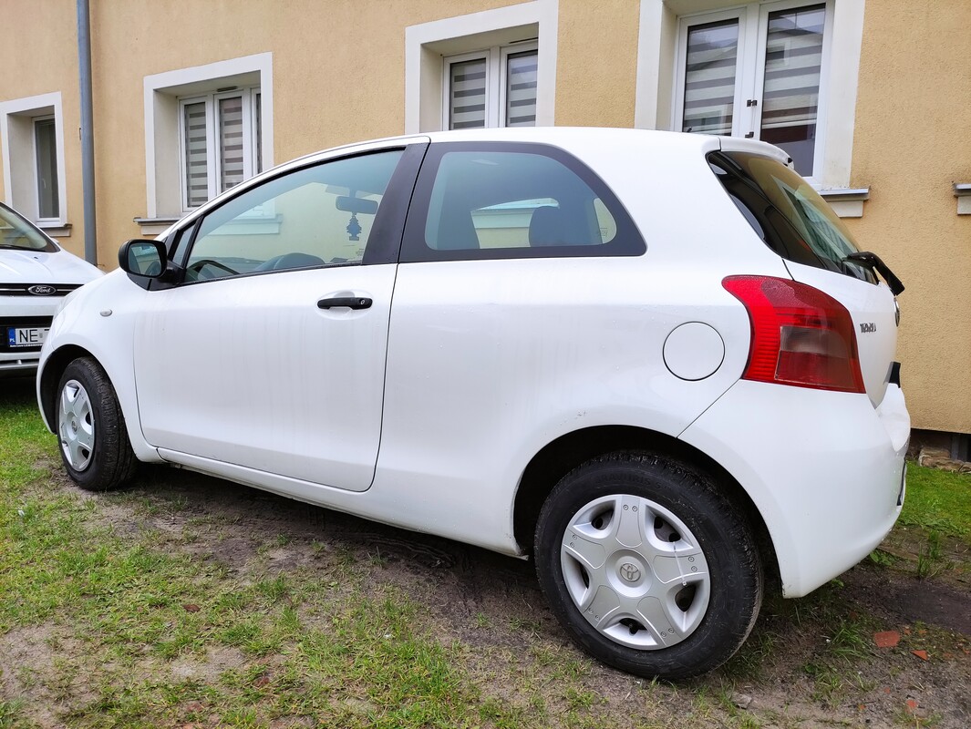 Elbląg Sprzedam Toyotę Yaris 1.0,2006 r.