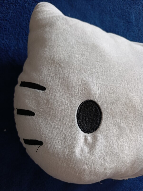 Elbląg Sprzedam poduszkę głowę Hello Kitty. Stan bardzo dobry. Kontakt sms