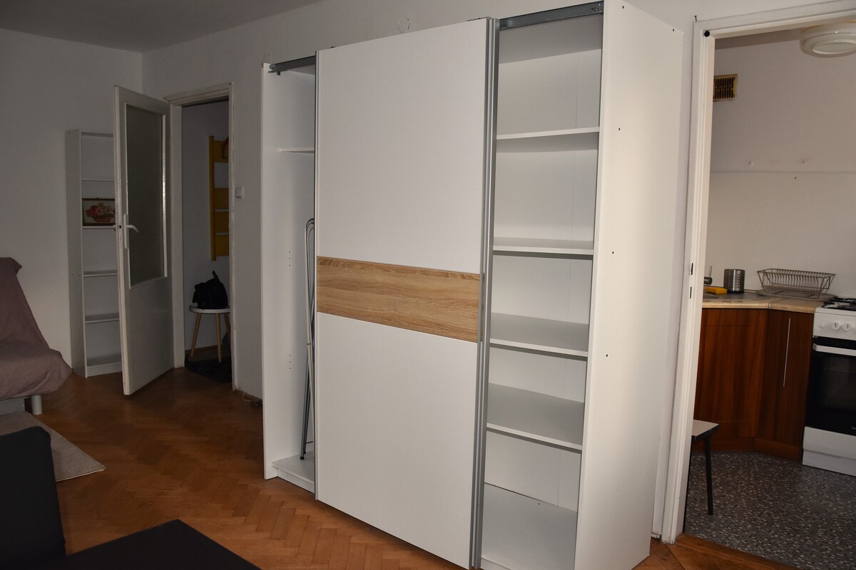 Elbląg ATUT NIERUCHOMOŚCI POLECA: ŚWIĄTECZNA PROMOCJA Trzy pokojowe mieszkanie w bloku na wysokim