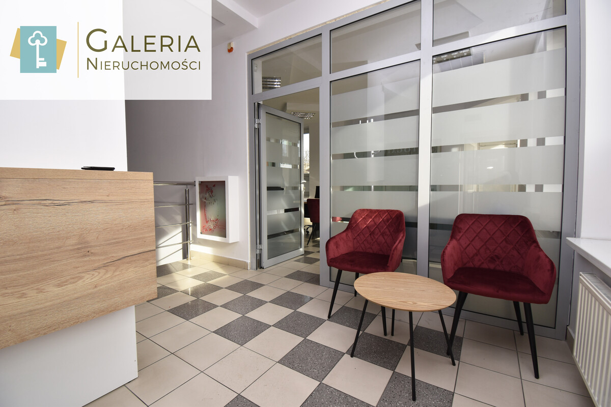 Elbląg GALERIA NIERUCHOMOŚCIZ pasji i miłości do nieruchomości Na wynajem: Dwupoziomowy lokal usługowy