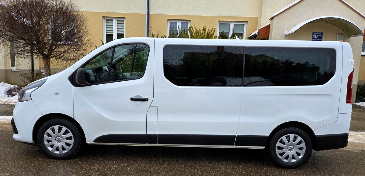 Elbląg Renault Trafic Long 1.6Diesel 125KM 2018Rok 9-Cio Osobowy Polski Salon -Wspomaganie