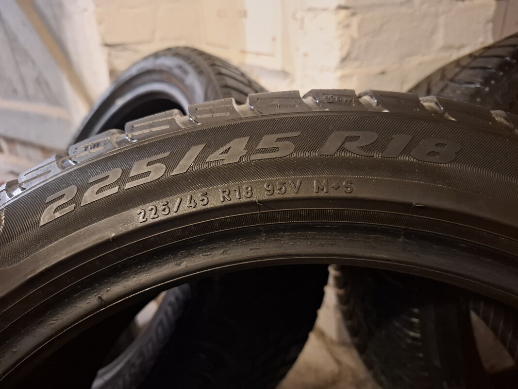 Elbląg Sprzedam opony zimowe Bridgestone i Pirelli