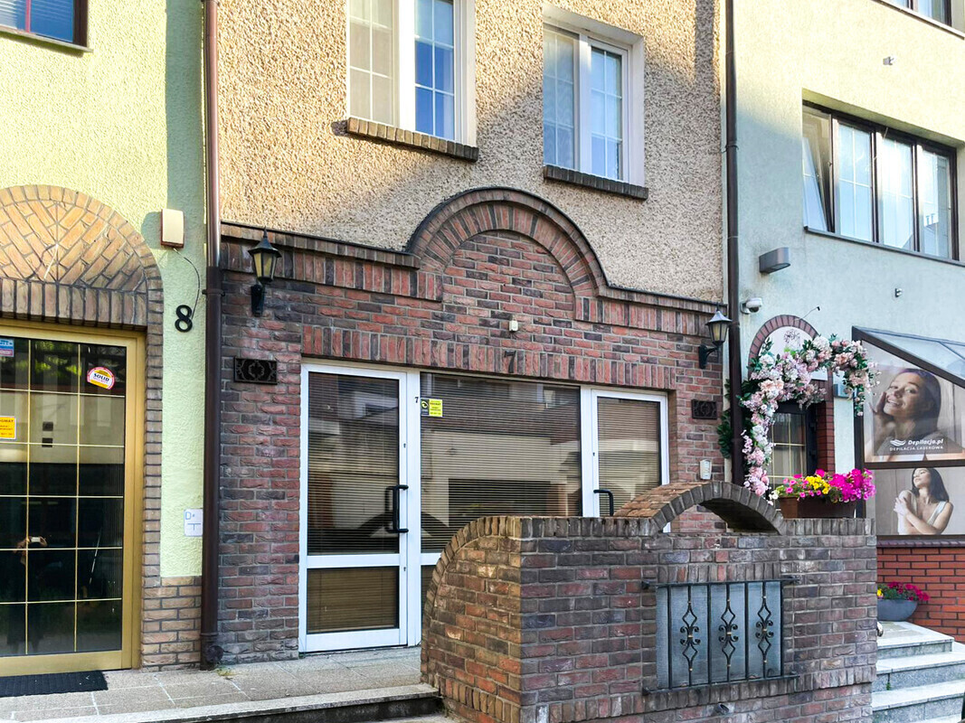 Elbląg 🏠 DE FACTO NIERUCHOMOŚCI🏠 TWÓJ ZAUFANY PARTNER! KAMIENICA NA STARYM MIEŚCIE W