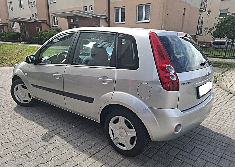 Elbląg FORD FIESTA1.4 Benzyna2009 rokKlimatyzacja sprawnaNowy rozrządZadbany