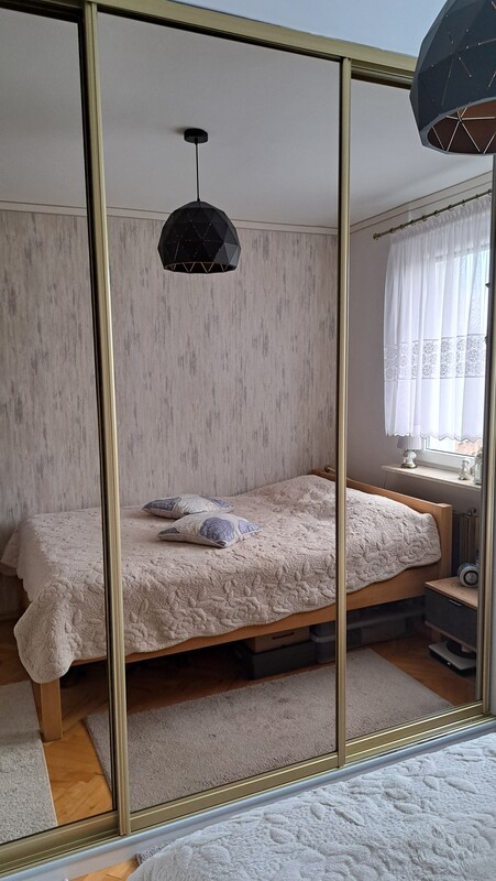 Elbląg 🏡 Mieszkanie 3-pokojowe na czwartym piętrze – blok SM Sielanka, ul. Kosynierów Gdyńskich 🏡