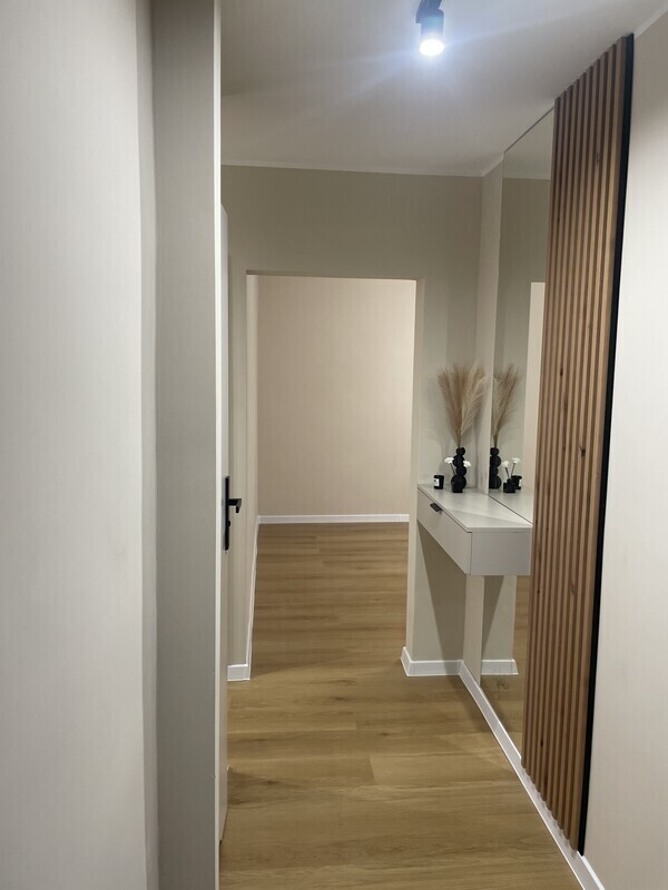 Elbląg 🏡 🌟 Przestronne 2-pokojowe mieszkanie z balkonem w sercu Elbląga! Wyjątkowe