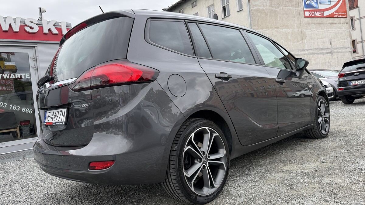 Elbląg Auto Leew LEWANDOWSKI Kupujemy i Sprzedajemy tylko dobre auta Za auta z Polskiego Salonu Płacimy Najwięcej OPEL