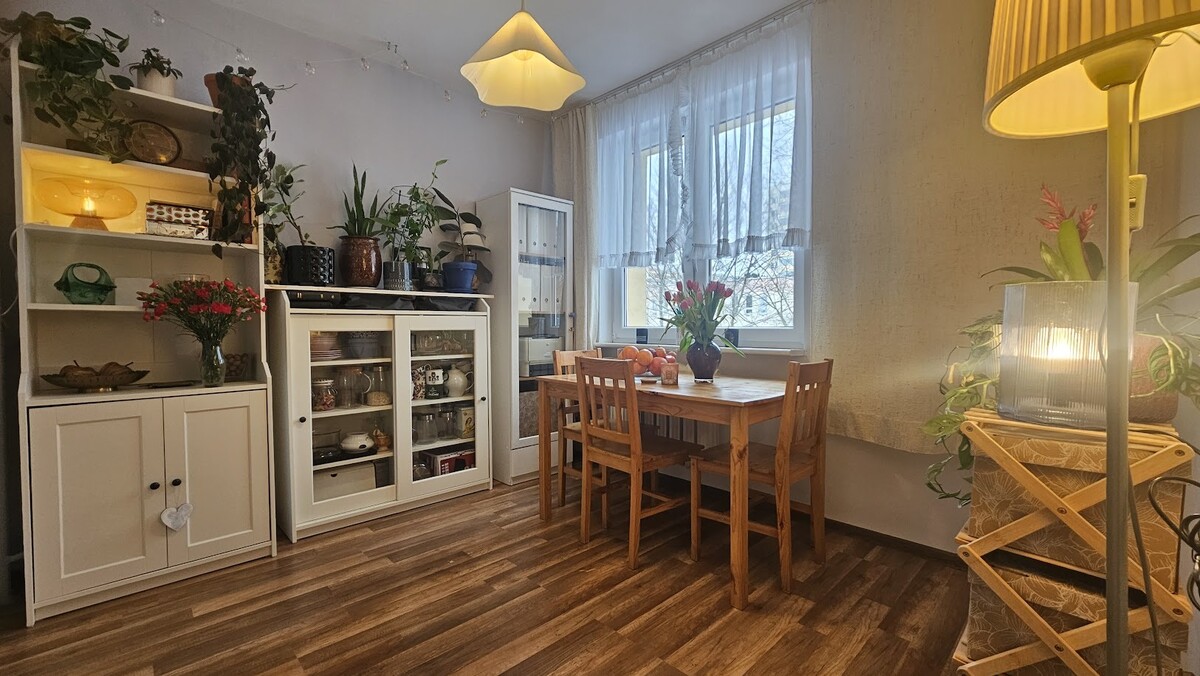 Elbląg KWADRAT NIERUCHOMOŚCI3 POKOJOWEBALKONWIDOK NA PARKMEDIA Z MIASTA