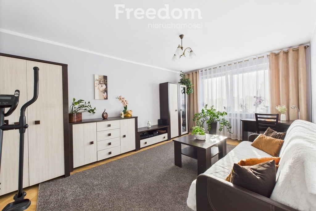 Elbląg FREEDOM NIERUCHOMOŚCISprzedam mieszkanie - Morąg, Kujawska. Na sprzedaż przestronne mieszkanie o