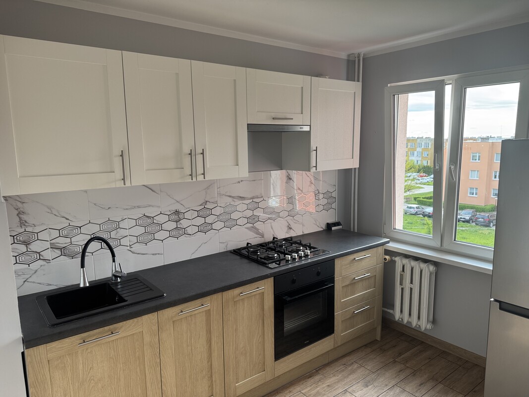 Elbląg 🏠 Wynajmę komfortową kawalerkę w Elblągu (NAD JAREM) o pow.36 m2 🏙️II piętroLokalizacja: