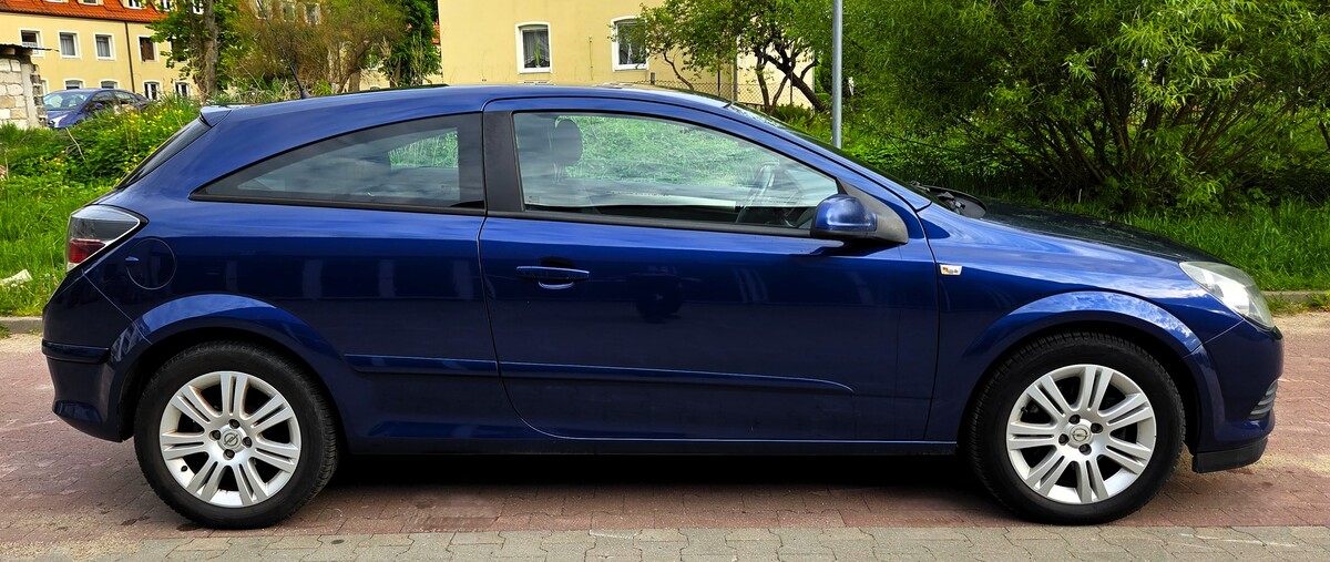 Elbląg Opel Astra GTC 1,4Gaz Sekwencja 2032 110KM 2008Rok Bogato Wyposażone Zadbane Autko -Wspomaganie