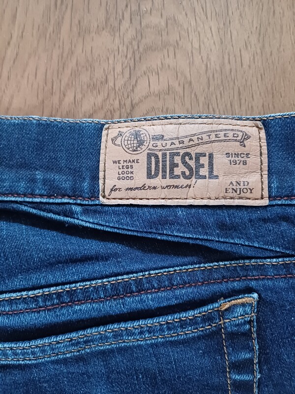 Elbląg Jeansy damskie DIESEL rozmiar W 28 L 32 stan doskonały, low waist