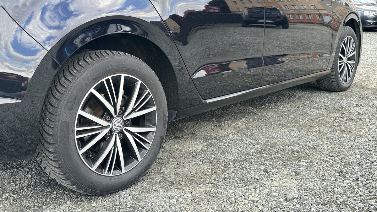 Elbląg Auto Leew LEWANDOWSKI Kupujemy i Sprzedajemy tylko dobre auta Za auta z Polskiego Salonu Płacimy Najwięcej