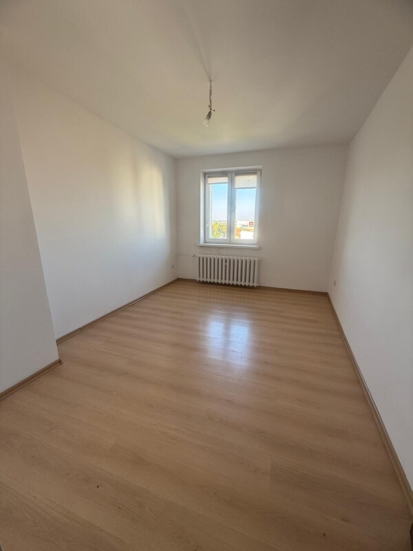 Elbląg Na sprzedaż3-pokojowe mieszkanie z pięknym widokiem – Centrum Elbląga, ul. KrólewieckaUmów się na