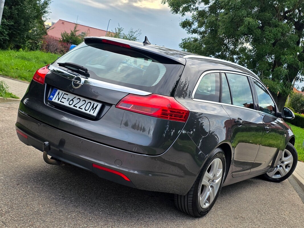 Elbląg Opel Insignia 1.8 Benz 140kmNavi czujniki parkowania alufelgiZAREJESTROWANY200tys. km - Serwisowany ASO