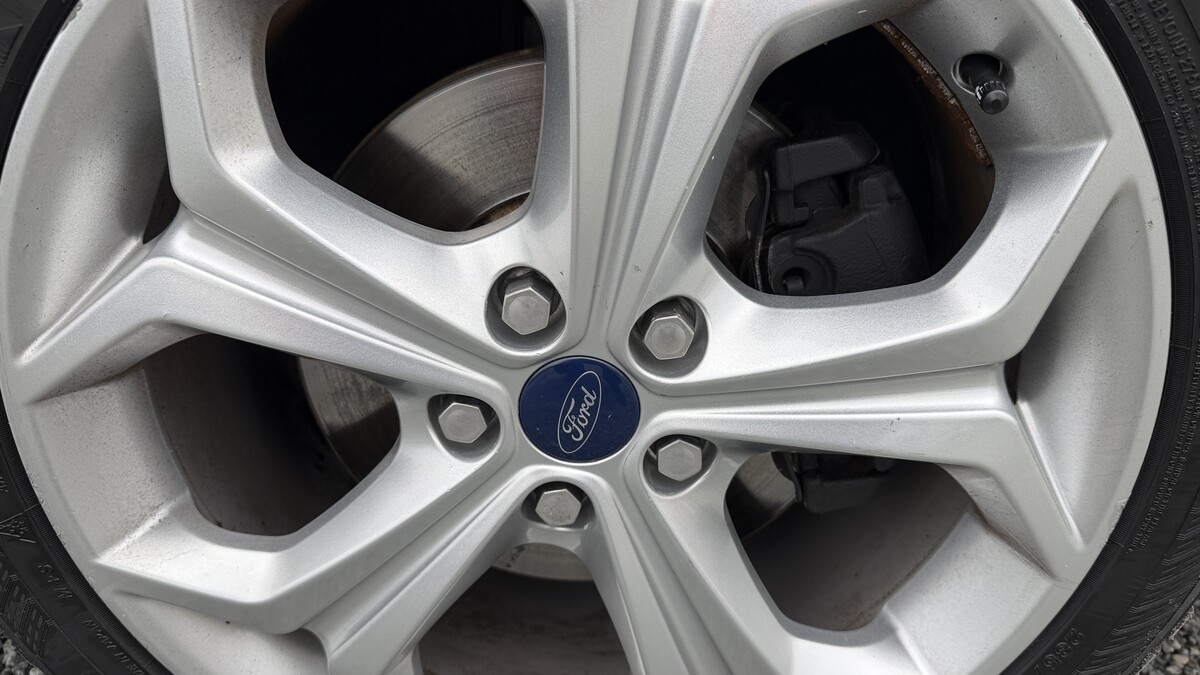 Elbląg Auto Leew LEWANDOWSKI Kupujemy i Sprzedajemy tylko dobre auta Za auta z Polskiego Salonu Płacimy Najwięcej FORD