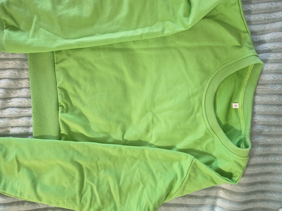 Elbląg Witam. Bluzy w rozmiarze S 2 sztuki cena 40 zł