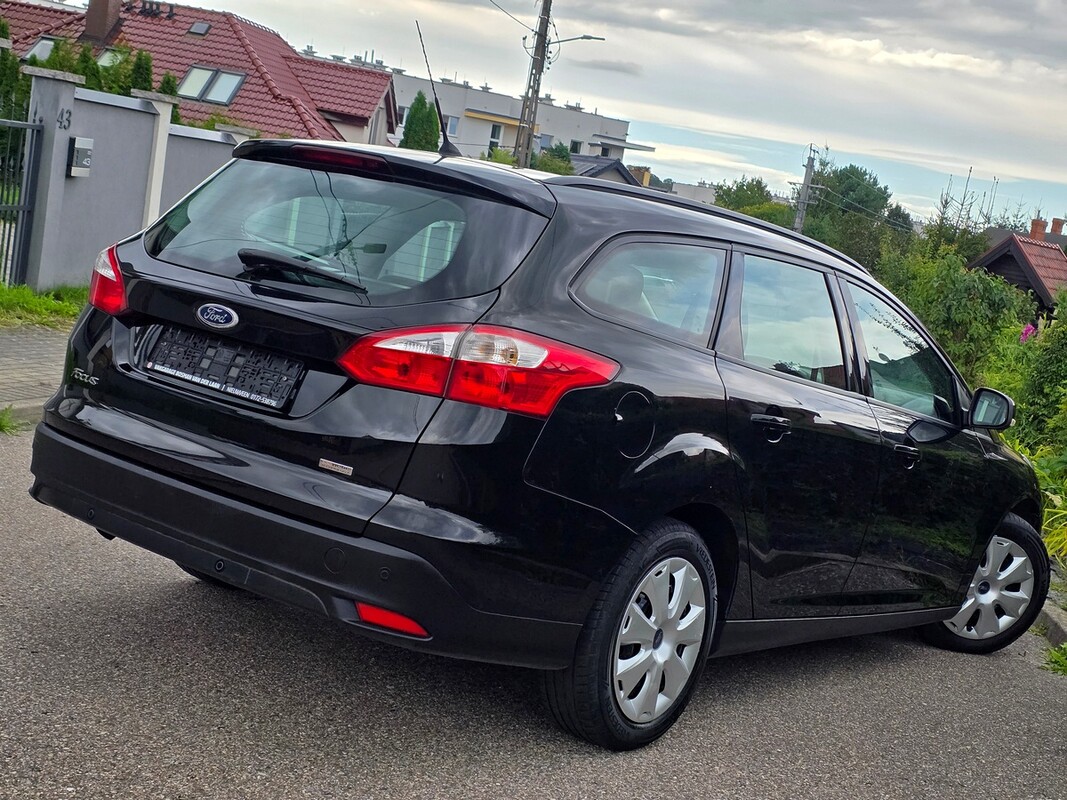 Elbląg Ford Focus, benzyna, 2013 rok - bardzo dobrze wyposażone Ładne zadbane auto, wizualnie bardzo ładnie się