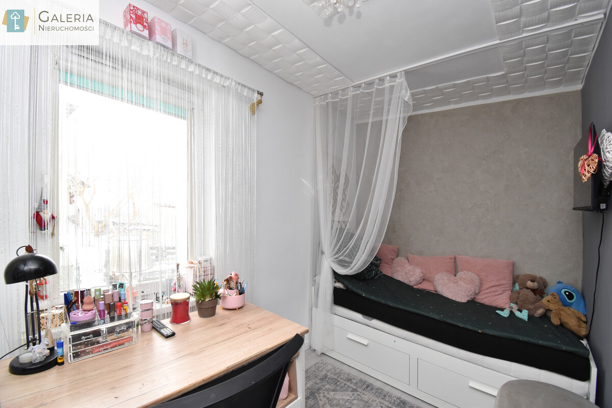 Elbląg GALERIA NIERUCHOMOŚCIZ pasji i miłości do nieruchomościNa sprzedaż: Dwa pokoje z prywatnym wejściem i