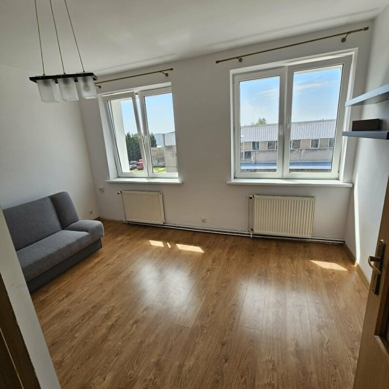Elbląg DOM NIERUCHOMOŚCIOFERUJEMY NA SPRZEDAŻMIESZKANIE 2 POKOJOWEPow. 38 m2Ul. GrunwaldzkaKUP MIESZKANIE