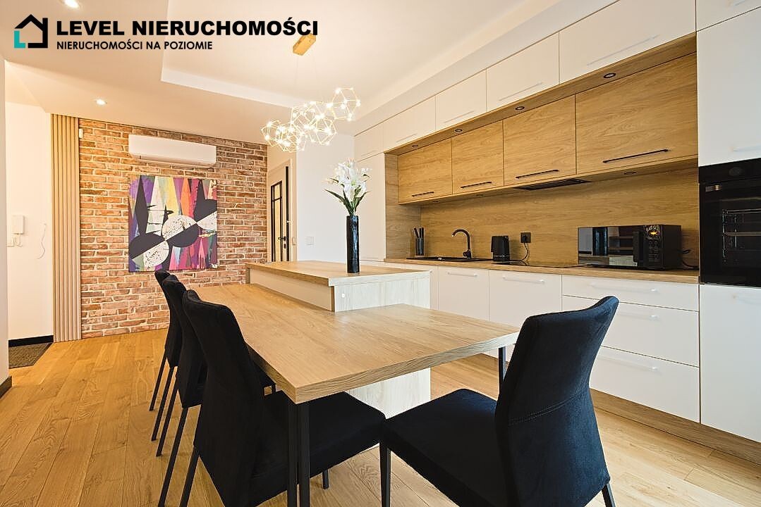 Elbląg LEVEL NIERUCHOMOŚCI Dwupoziomowy apartament w Regal Park NIERUCHOMOŚCI NA POZIOMIE