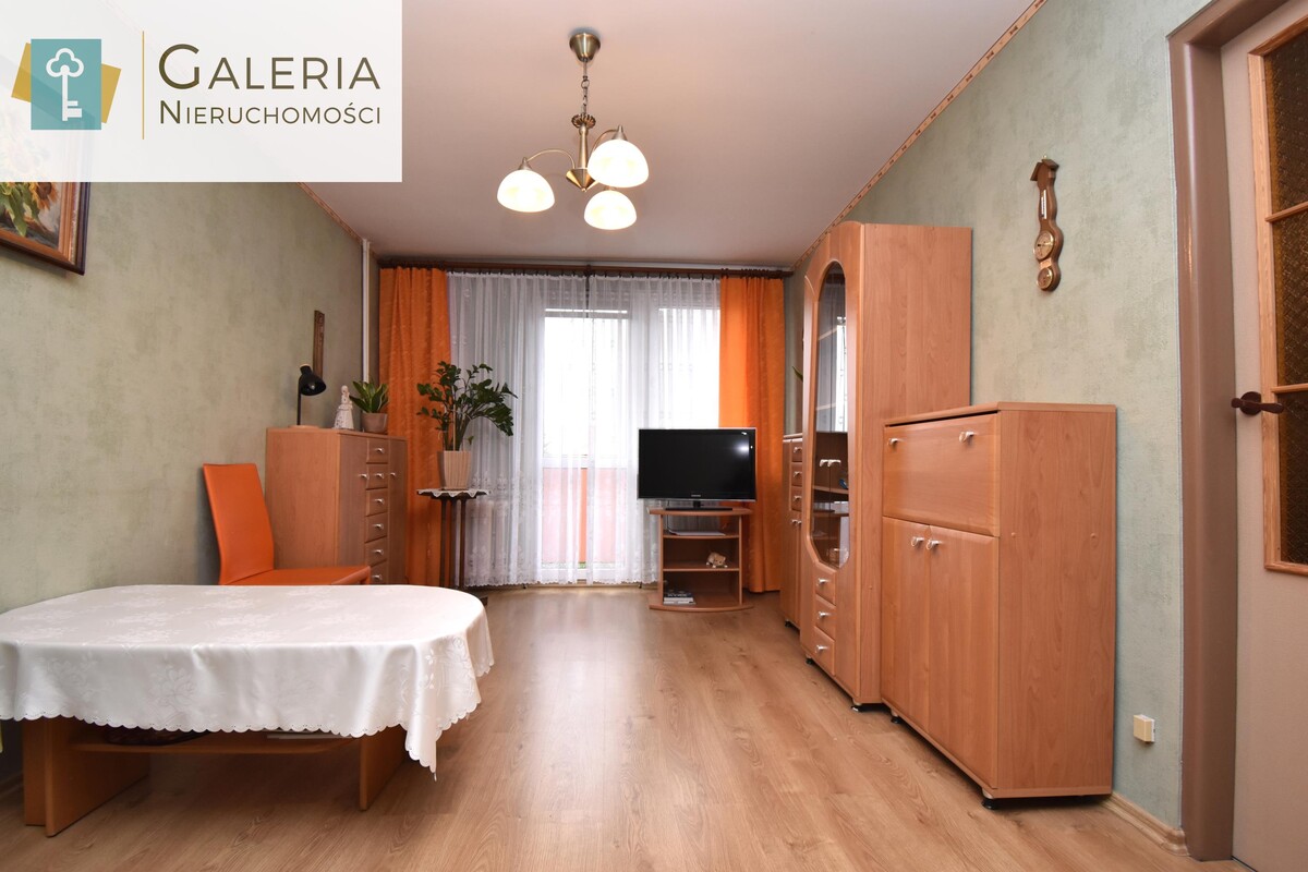 Elbląg GALERIA NIERUCHOMOŚCIZ pasji i miłości do nieruchomościNa sprzedaż: Trzypokojowe mieszkanie na drugim piętrze