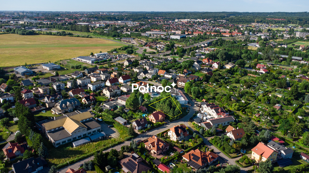 Elbląg PÓŁNOC NIERUCHOMOŚCISprzedam działkę - Elbląg, Klonowa. Na sprzedaż atrakcyjna działka budowlana położona w