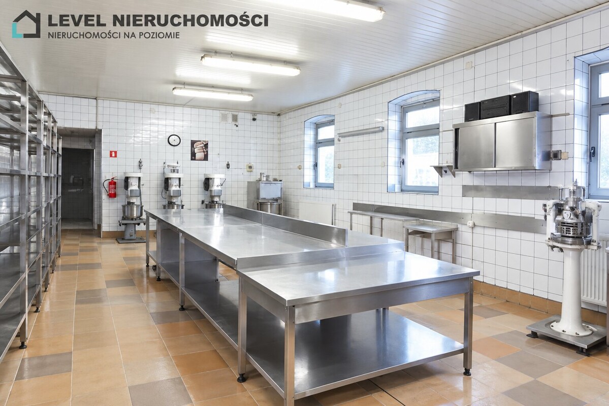 Elbląg LEVEL NIERUCHOMOŚCILokal produkcyjno-handlowo-usługowyul, Słoneczna320 m2NIERUCHOMOŚCI NA POZIOMIE