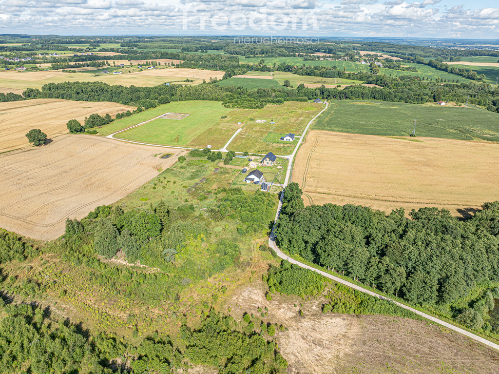 Elbląg FREEDOM NIERUCHOMOŚCISprzedam działkę - Czechowo. Na sprzedaż atrakcyjna działka położona w malowniczej