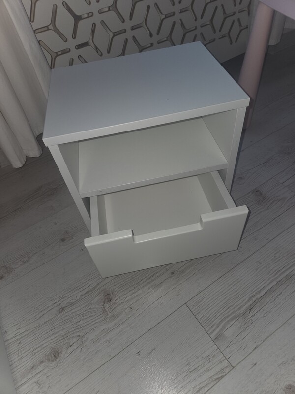 Elbląg Sprzedam meble do pokoju dziecięcego Łóżko 90×160 Regał 90×190×35 Szafka nocna Meble wykonane z płyty 18mm